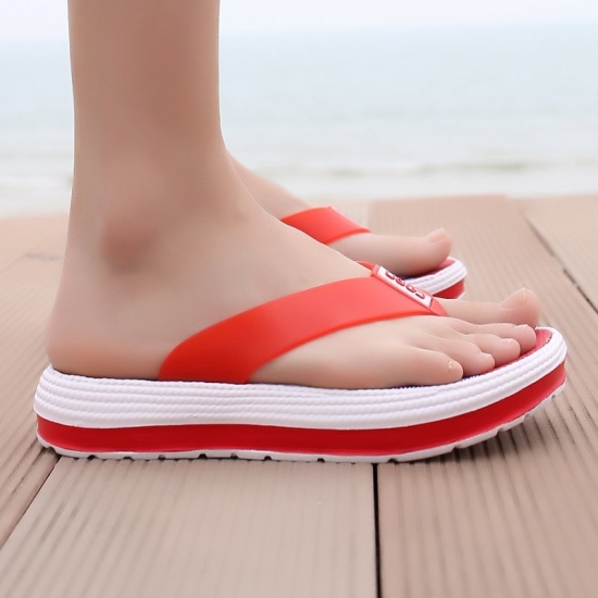 Light Soft Women Flip Flop Big Size Beach Shoes Crocses Slippers Home Fashion Summer Women Sandals Flat Gift Woman Flip Flops