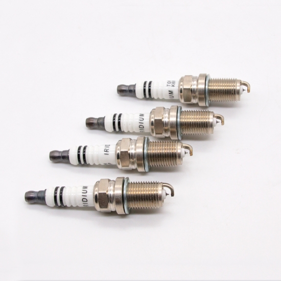 Original Iridium Platinum Spark Plug TORCH K6RTIP Replace for Candle PFR6B Champion RC8WYP4 Denso IK20TT for F5DP0R