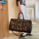 2022New Disney Mickey Fashion Suitcase Travel Tote Bag Men-amp;#39;S And Women-amp;#39;S Luggage Bag Large Capacity One-shoulder Messengerpu Bag