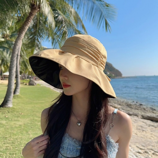 2023 New Women-s Bucket Hat Solid Style Panama Caps Splicing Color Luxury Hat Fisherman Hat Ladies Summer Sun Travel Beach Hat