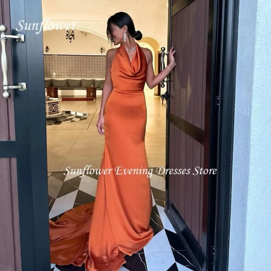 Sunflower Halter Prom Gown Mermaid Evening Dress Simple Slim Sleeveless Satin Party Dress 2023 Floor-length Sweep Train