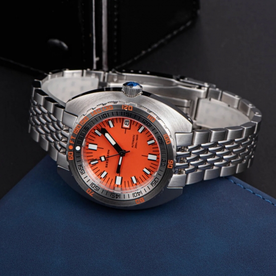 Top Brand Diver Watch Men SUB300T Automatic Mechanical Sapphire Glass Luminous Date 200m Turn Bracelet Seestern Wristwatch Retro