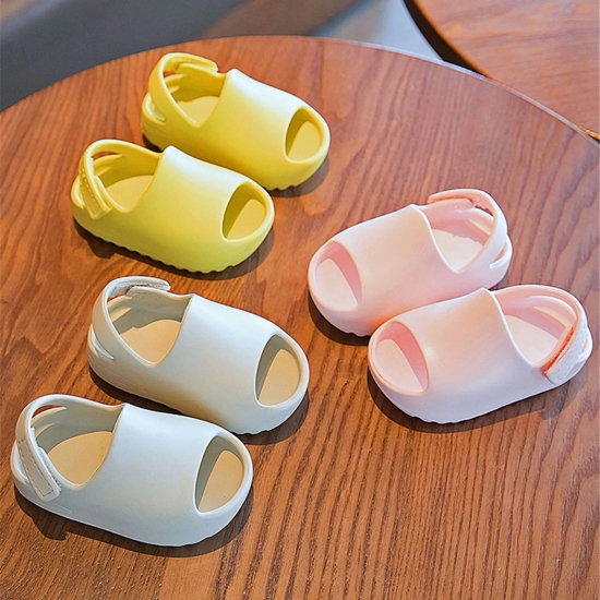 New Baby Toddler Kids Slip-On Fashion Sandals Boys Girls Foam Beach Summer Slides Bone Resin Children Lightweight Water Shoes