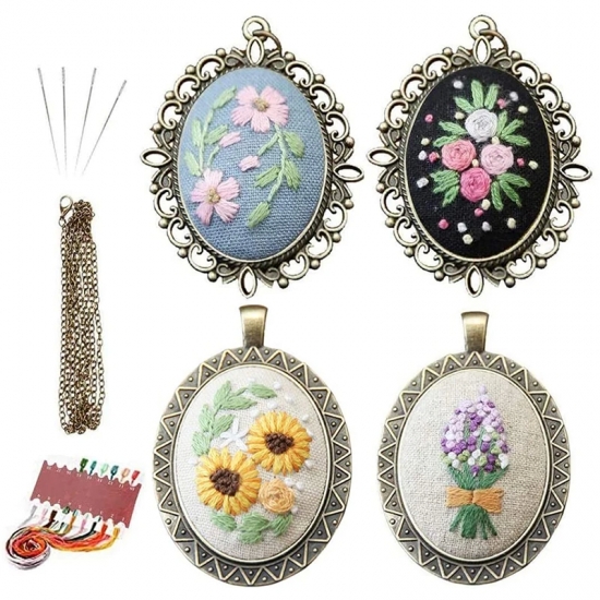 DIY Embroidery Pendant Kit Cross Stitch Printed Pattern Embroidered Pendant Necklace With Needle Thread Art Crafts Creative Gift